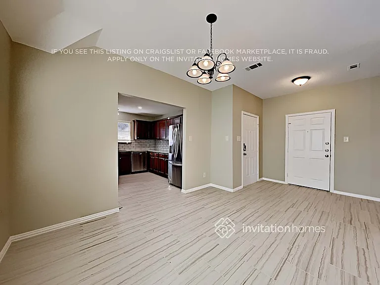 2308 Arrowhead Dr — Photo 6