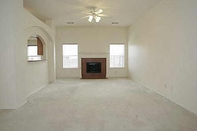 5th image of 1265 Logan Dr