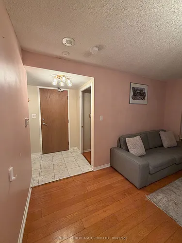 233 Beecroft Rd #621 Photo 1