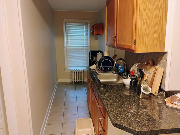 2nd image of 10 Chester St APT 4
