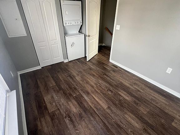 3rd image of 3506 E Richmond Rd APT 108
