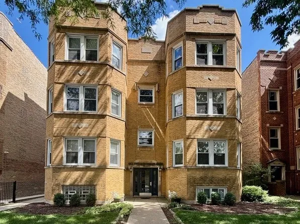 4251 N Mozart St APT 2S, Chicago, IL 60618