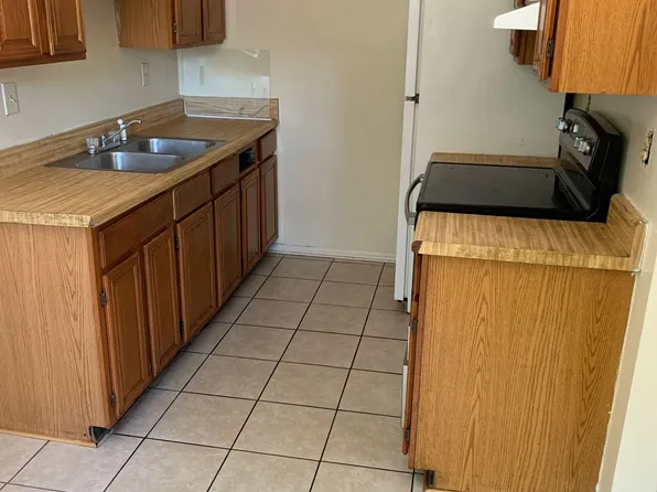 2 bd 1 bth, 3541 Mangrove Ave APT 8, Norfolk, VA 23502