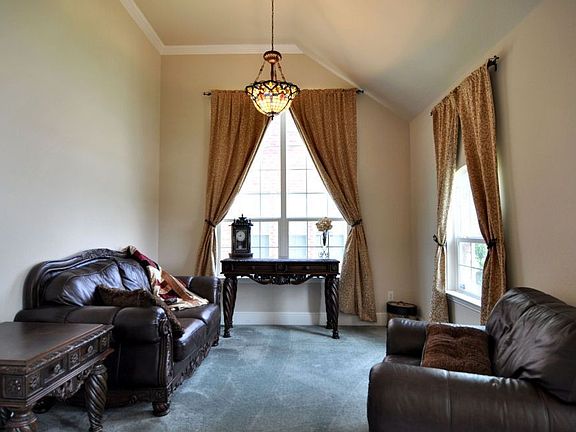 5th image of 3929 Freshwater Dr
