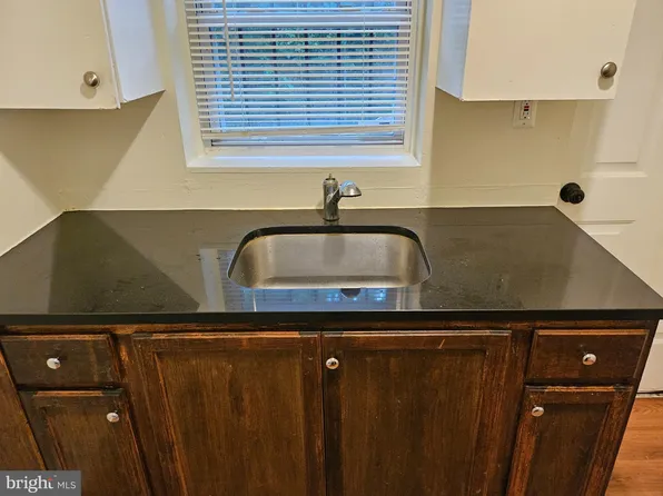 1209 W Allegheny Ave, Philadelphia, PA 19133