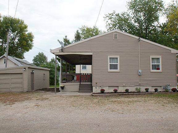 Drive / 1 Car Detached 