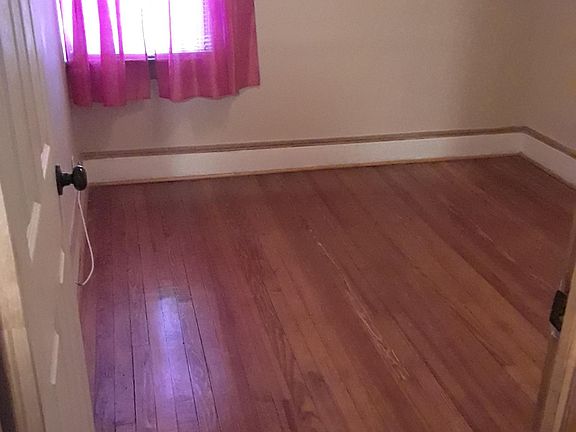 2nd image of 417 Dunham Ave Floor 3