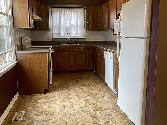 4th image of 52 Park Ave