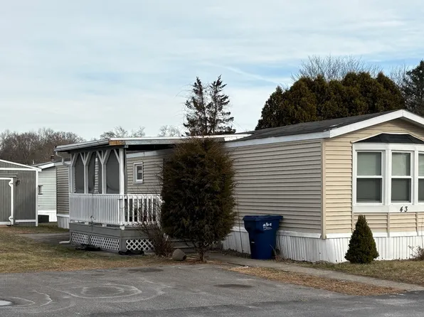 43 Catherine Dr, Attleboro, MA 02703