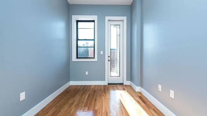 Rented by Nooklyn NYC LLC | media 35