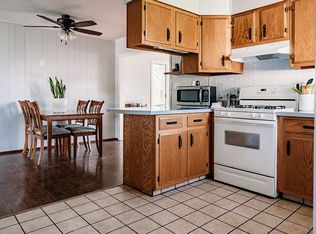 27036 M 60, Cassopolis, MI 49031