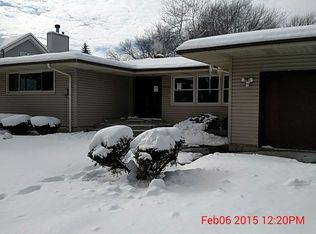 17810 Paxton Ave, Lansing, IL 60438