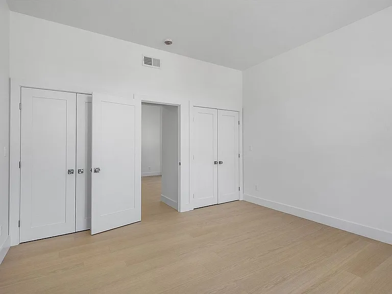 1533 Lafayette St #4 — Photo 11