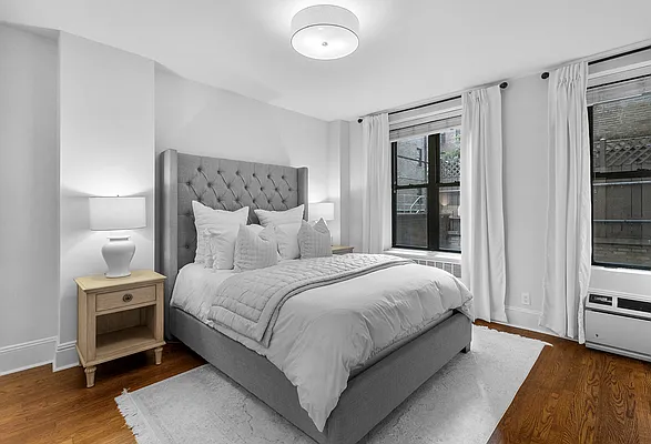 Rented by CitySites Real Estate Group | media 20