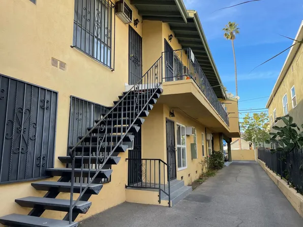 5753 Lexington Ave, Los Angeles, CA 90038