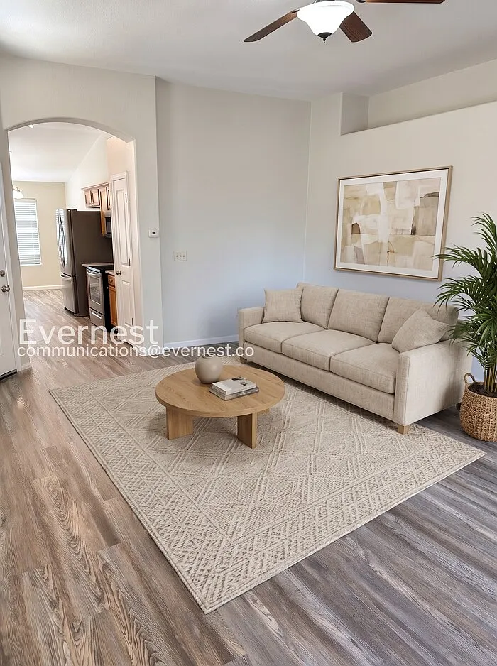 2 bed, 2.0 bath, 1044 sqft, $1,600 — Photo 3