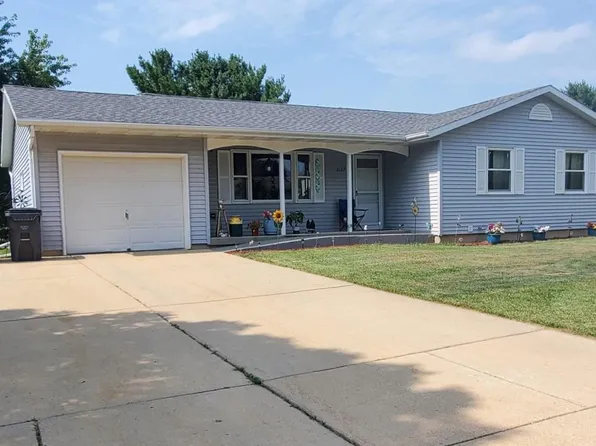 2107 Ridgeway Road, Monroe, WI 53566