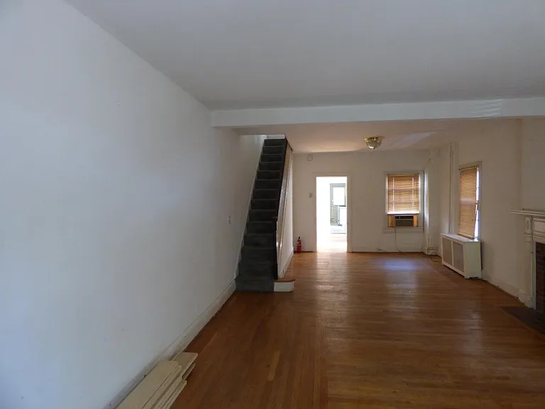 3311 Q St NW — Photo 7