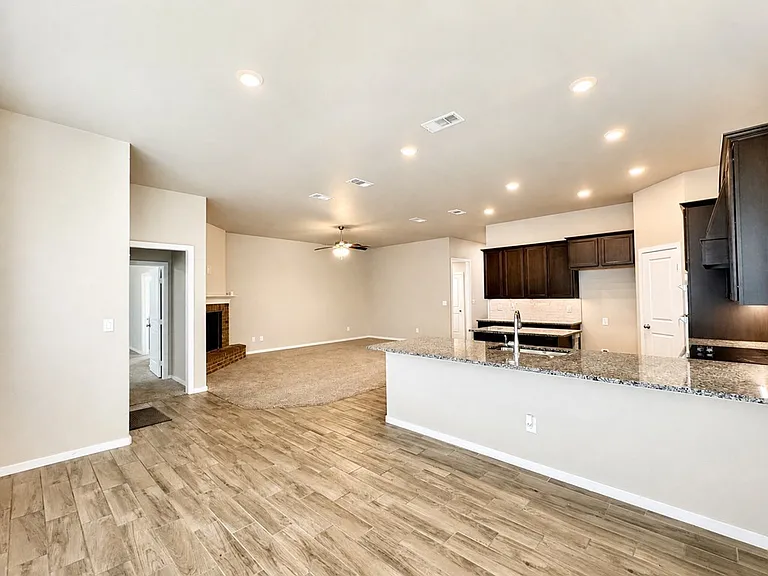 1212 Ash St — Photo 21