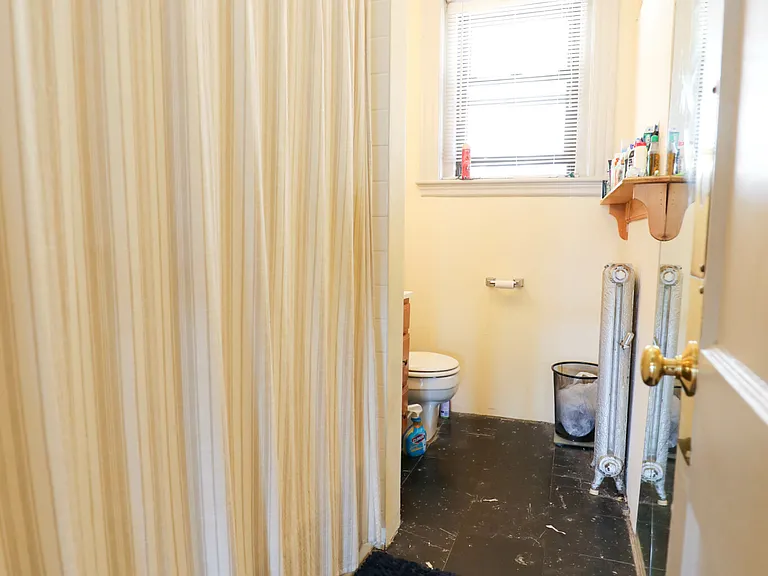 43 Orkney Rd #3 — Photo 13