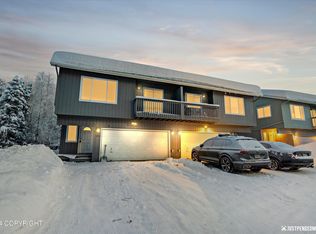 1750 Wildberry Loop #18, Anchorage, AK 99502