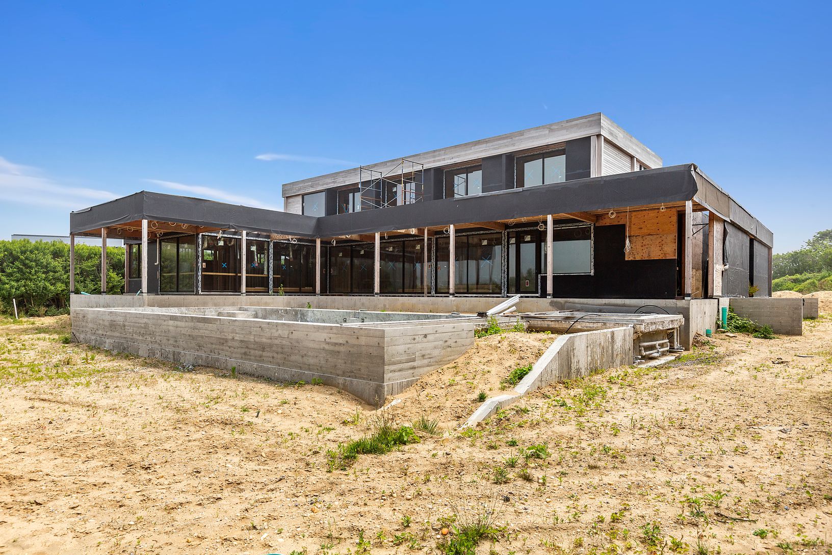 47 Sams Creek Rd, Bridgehampton, NY 11976 Out East