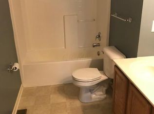 267 Monarch Dr, Pataskala, OH 43062