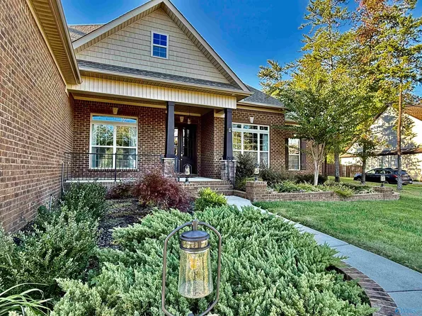 18 Natures Ridge Way SE, Huntsville, AL 35803