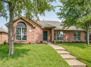 1445 Jewels Way, Lewisville, TX 75067