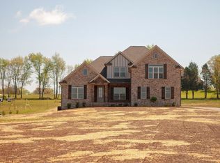 1229 Maple Hill Rd, Lebanon, TN 37087