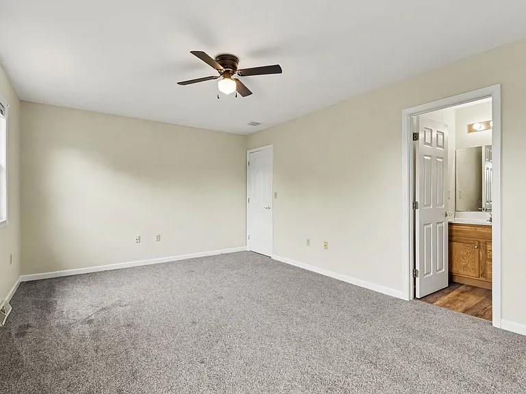 7225 Capital Dr #1 — Photo 11