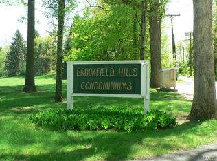 16 Monika Ln, Brookfield, CT 06804