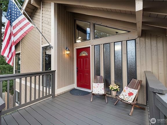 4th image of 15711 SE 178th Place