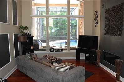 3rd image of 1701 Crystal Ct