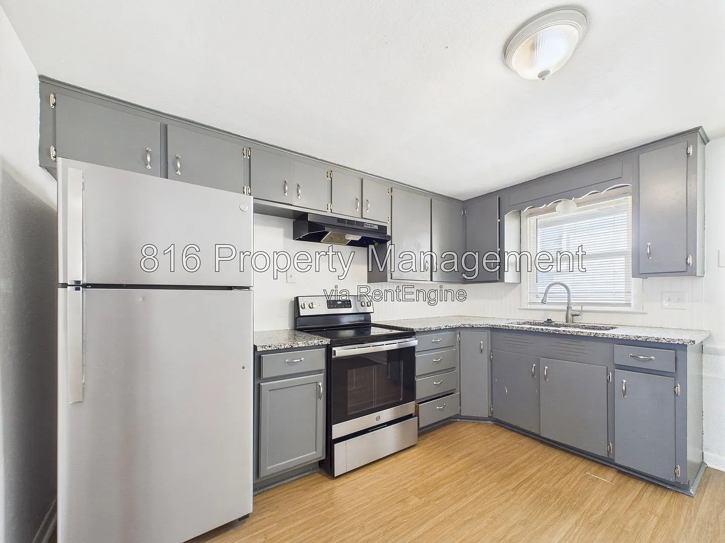 2 bed, 1.0 bath, $850 — Photo 3