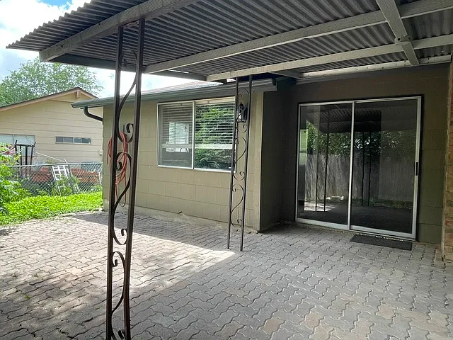 11902 Las Vegas St — Photo 15