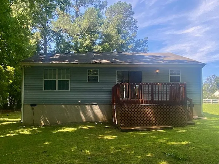 133 Howard Dr — Photo 20