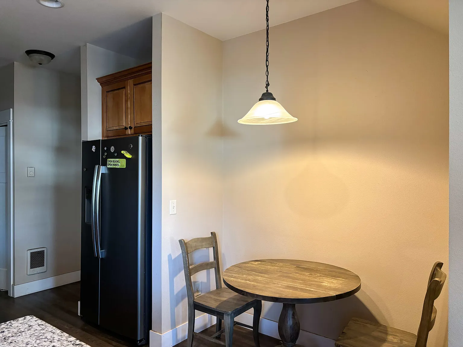 3 bed, 1222 sqft, $2,775 — Photo 4