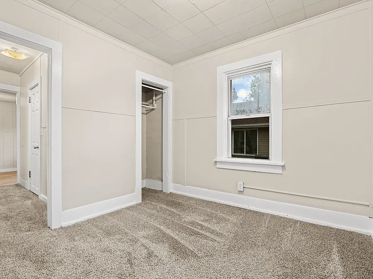 3125 State Ave — Photo 11