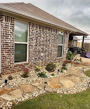 4th image of 703 Griffen Dr