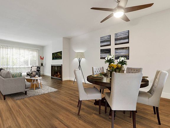 4th image of 3016 Waverly Dr APT 306