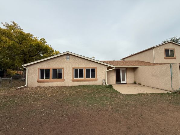 1800 Iris Ave