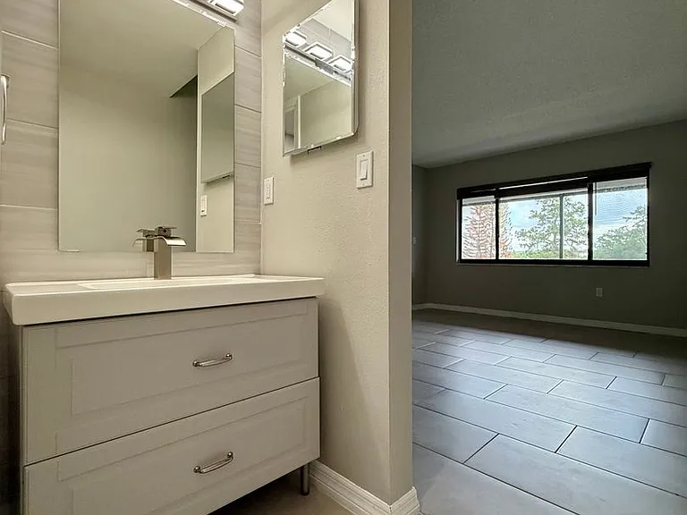 1054 Lotus Cove Ct #612 — Photo 13