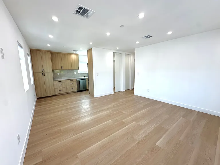 1952 N Parish Pl #201 — Photo 1