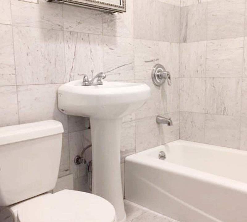 2nd image of 136 W 71st St APT 4R