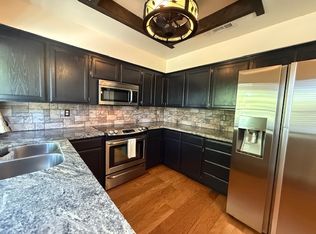 760 E Robin Ln, Fresno, CA 93730