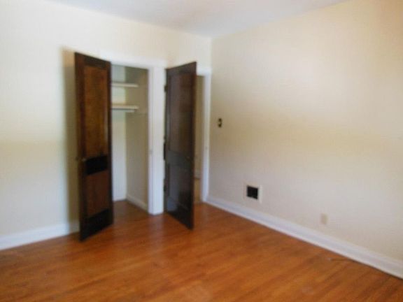 4th image of 5839-A Goener Ave
