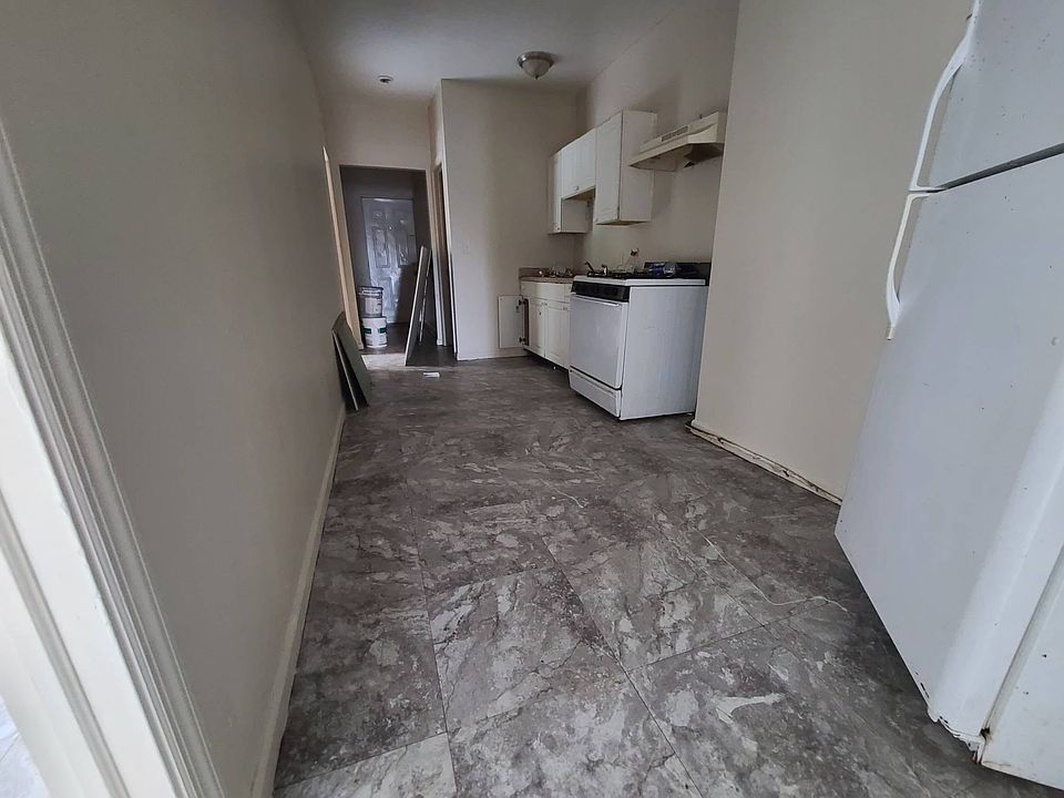 1st image of 90 Chadwick Ave #11259255