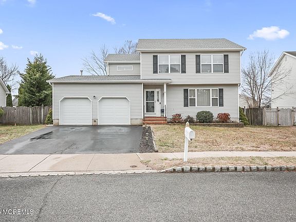 3rd image of 51 Deborah Lane