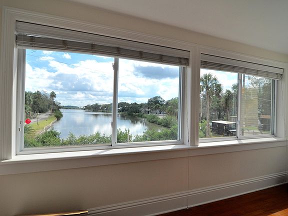 3rd image of 172 Cordova St APT 12